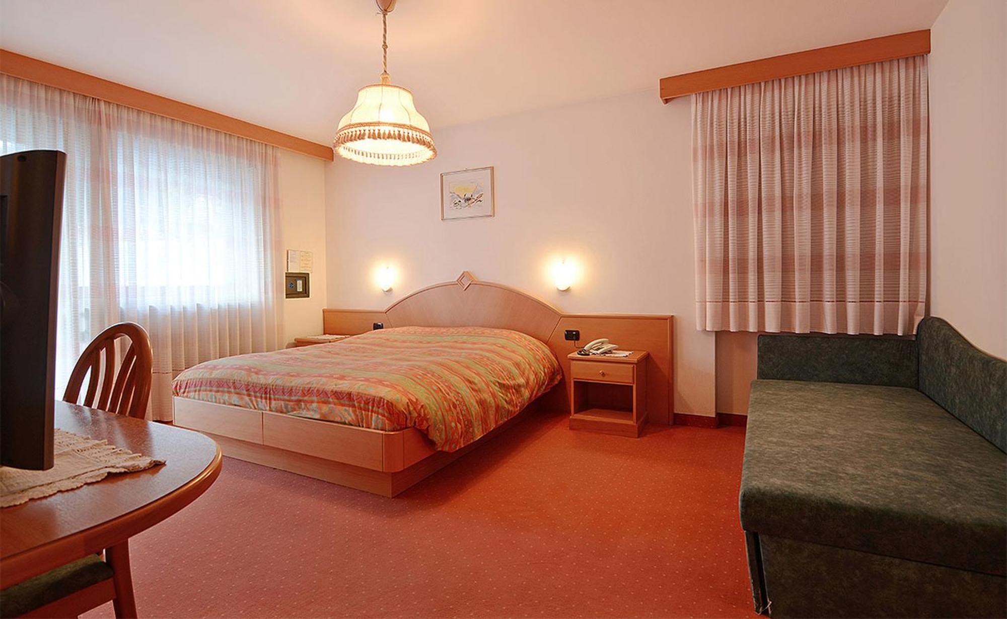 Hotel Dolomites Inn Canazei Eksteriør billede