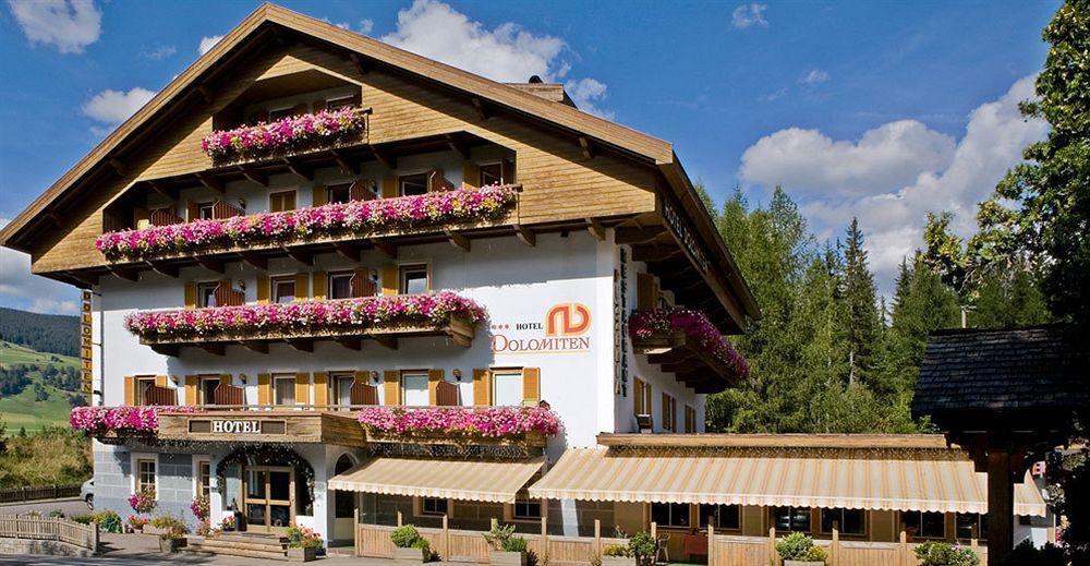 Hotel Dolomites Inn Canazei Eksteriør billede