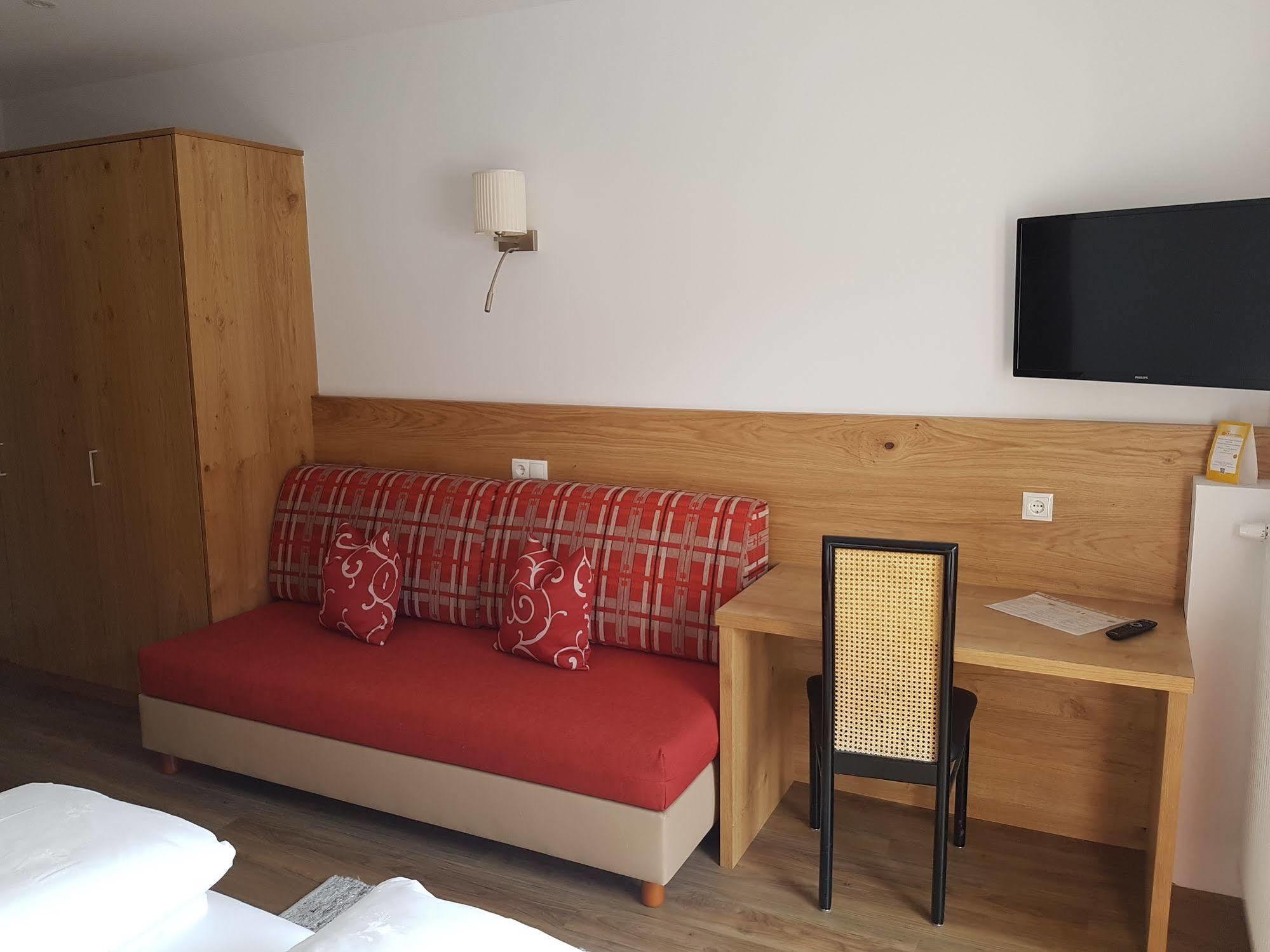 Hotel Dolomites Inn Canazei Eksteriør billede