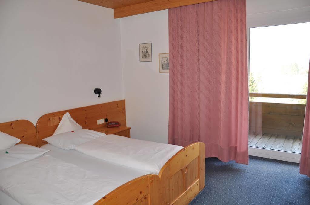 Hotel Dolomites Inn Canazei Eksteriør billede